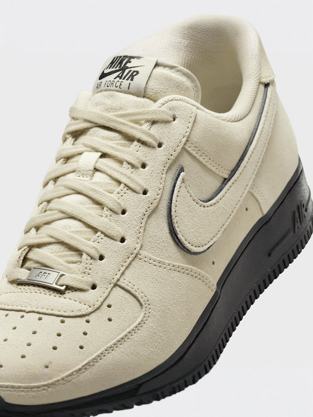 Nike, Air Force 1`07 LV8, beż, Obraz 7 z 8